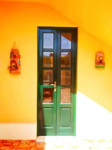 Enzoilnegro Home Lipari  Guest house